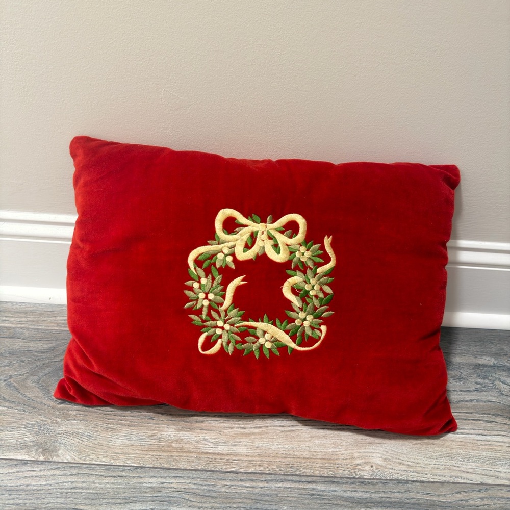 Festive Red Holiday Pillow with Wreath Design